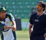 Shoaib-Akhtar-and-Younis-Khan