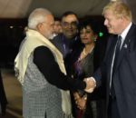 kissan dharne se modi ko jhakta british pm ne dora bharat ki dawat thukra di